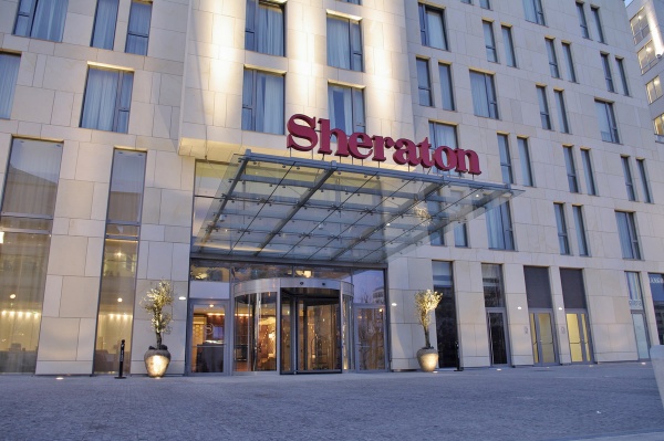 EUROVEA - Hotel SHERATON*****